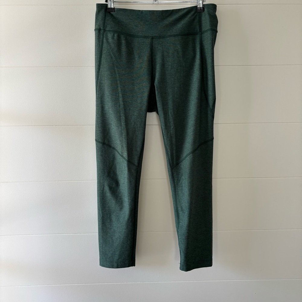 Outdoor Voices Green Textured Leggings – Size L